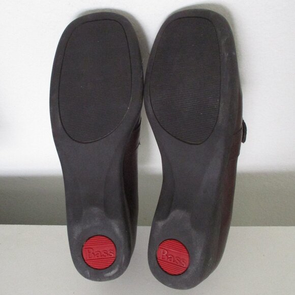 Bass sunjunsoft "Silka" Womens Brown Leather Flat Buckle Loafer NWOB - Size 7M - Picture 8 of 8